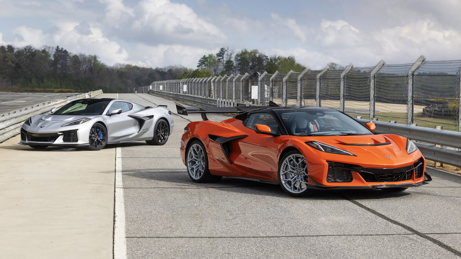 1250bhp Chevrolet Corvette ZR1X Revealed, And It's As Quick As An